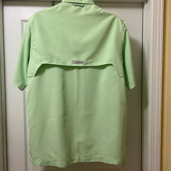 Men's Pastel Green Short Sleeve Button Down Shirt - Picture 2 of 8
